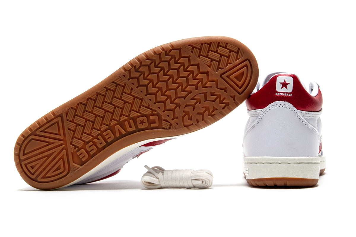 Converse - Fastbreak Pro Mid
Style # A11938C
Color : White / Red / Egret