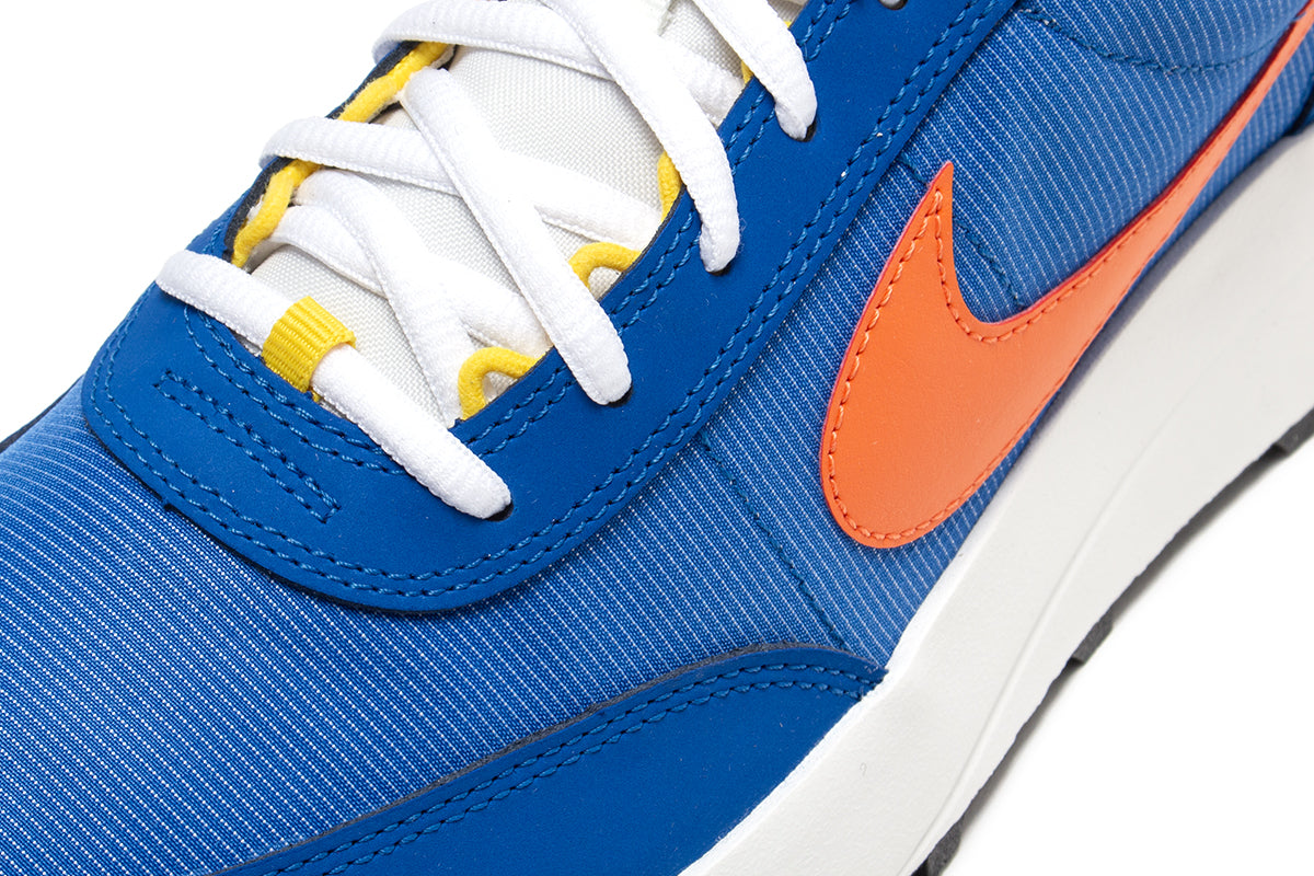 Nike - ACG LDV
Style # IF2857-400
Color : Brilliant Blue / Turf Orange / Sail / White