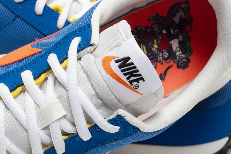 Nike - ACG LDV
Style # IF2857-400
Color : Brilliant Blue / Turf Orange / Sail / White