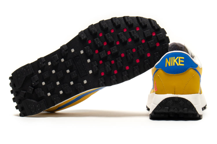 Nike - ACG LDV
Style # IF2857-700
Color : Dark Sulphur / Photo Blue / Sail / White