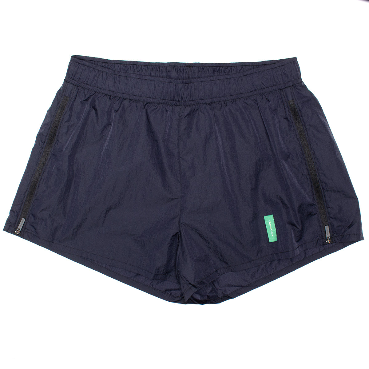 District Vision - Ultralight Nylon Zippered Shorts
Style # DVW0109-A
Color : Obsidian