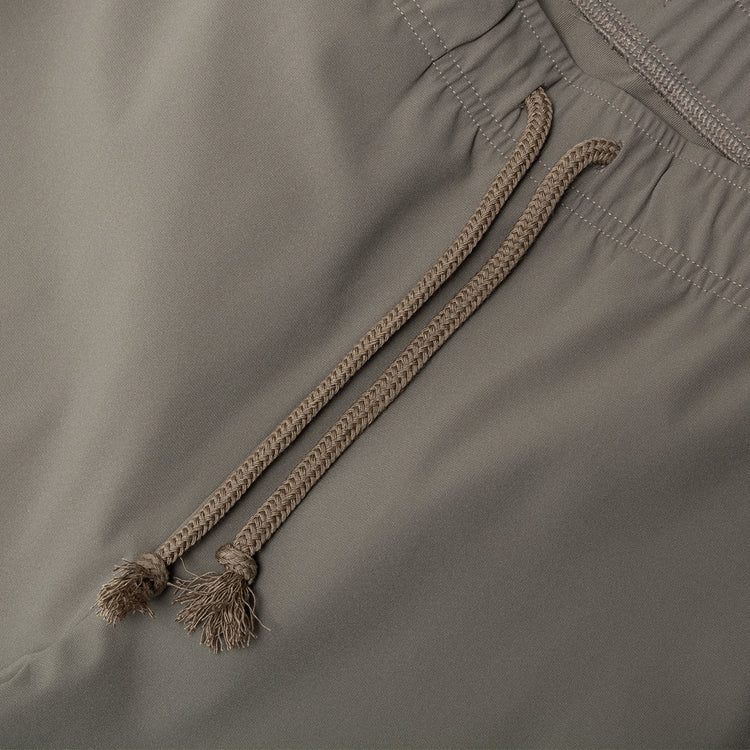 District Vision - Straight Leg Pants
Style # DV0118-A
Color : Stone Grey