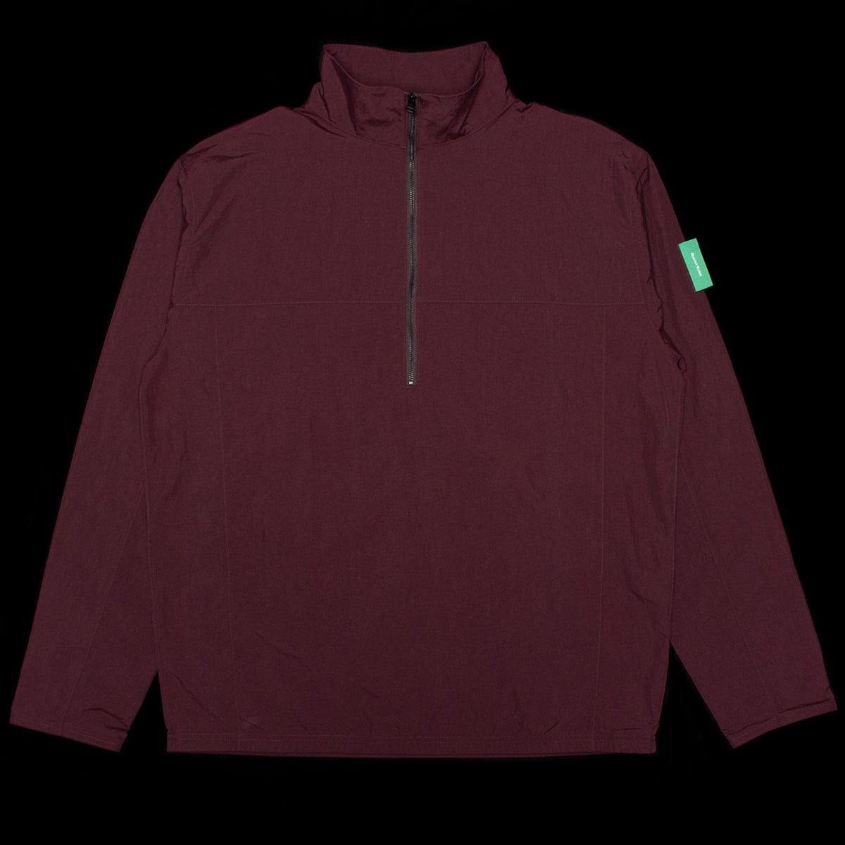 District Vision - Half Zip Nylon Windbreaker
Style # DV0106-A
Color : Blackberry