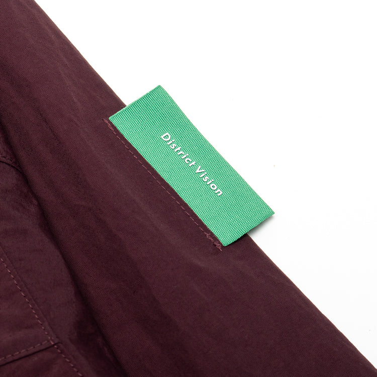 District Vision - Half Zip Nylon Windbreaker
Style # DV0106-A
Color : Blackberry