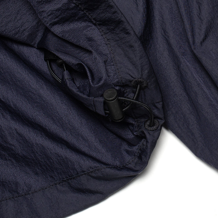 District Vision - Ultralight Nylon Windbreaker
Style # DVW0114-A
Color : Obsidian