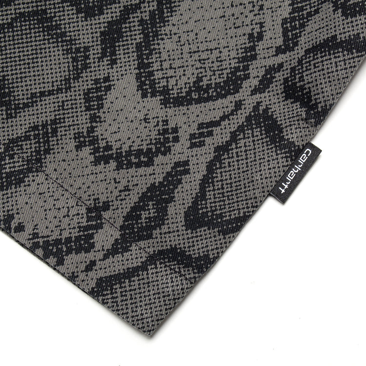 Carhartt WIP - Snake Camo Shirt
Style # I036275-3NH
Color : Snake Camo / Leaf