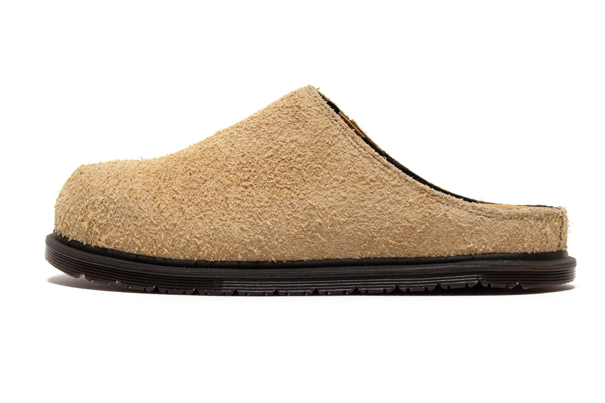 Dr. Martens - San Mule
Style # 42451200
Color : Savannah Tan