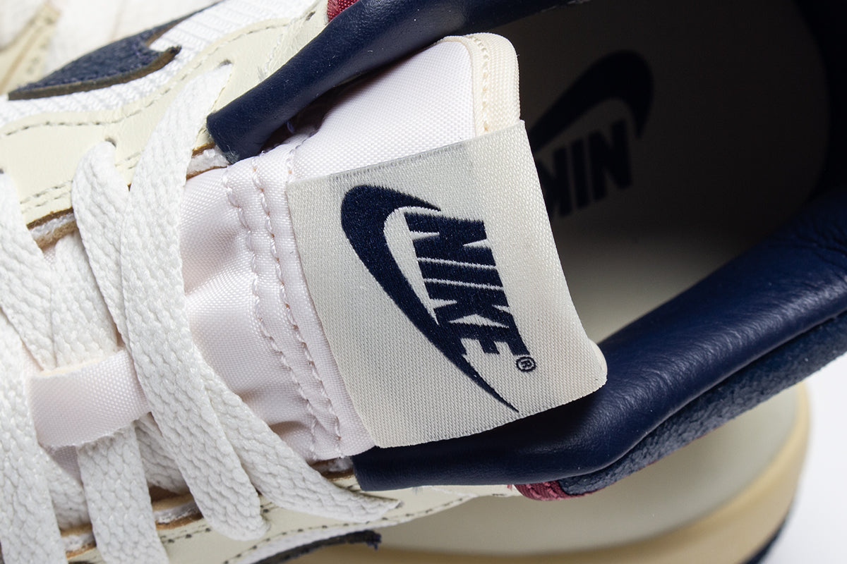 Nike | Attack Premium HF4317-133 Sail Midnight Navy&nbsp;