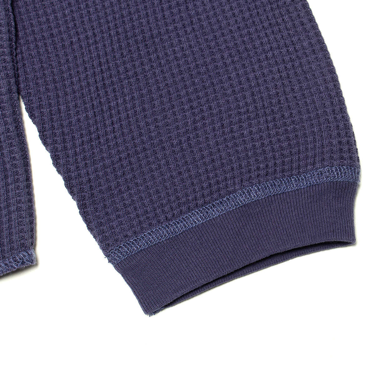 Stussy - Extra Tough Thermal
Style # 1140382
Color : Navy