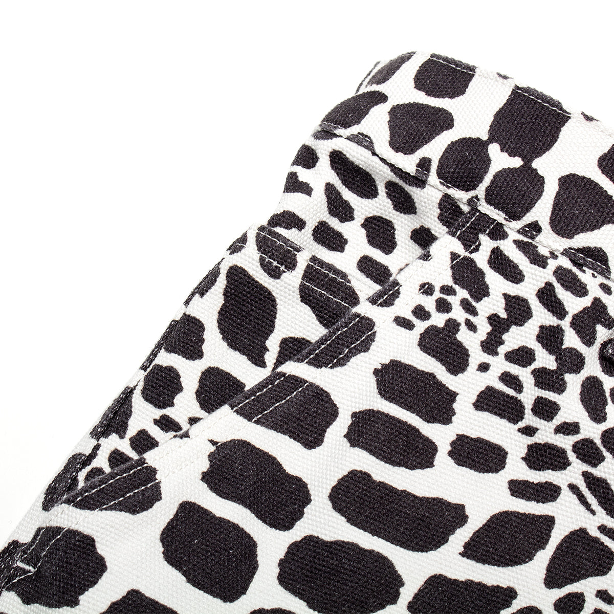 Stussy - Canvas Work Short
Style # 112350
Color : Safari