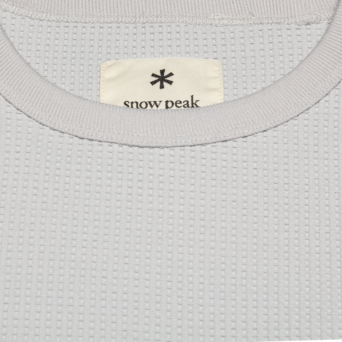 Snow Peak - Dry Waffle L/S T-Shirt
Color : Light Grey