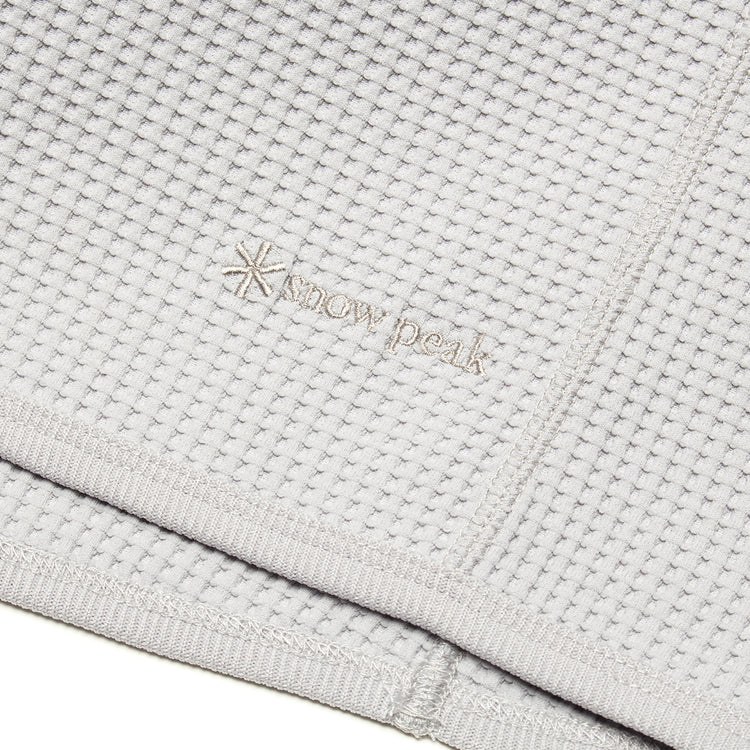 Snow Peak - Dry Waffle L/S T-Shirt
Color : Light Grey
