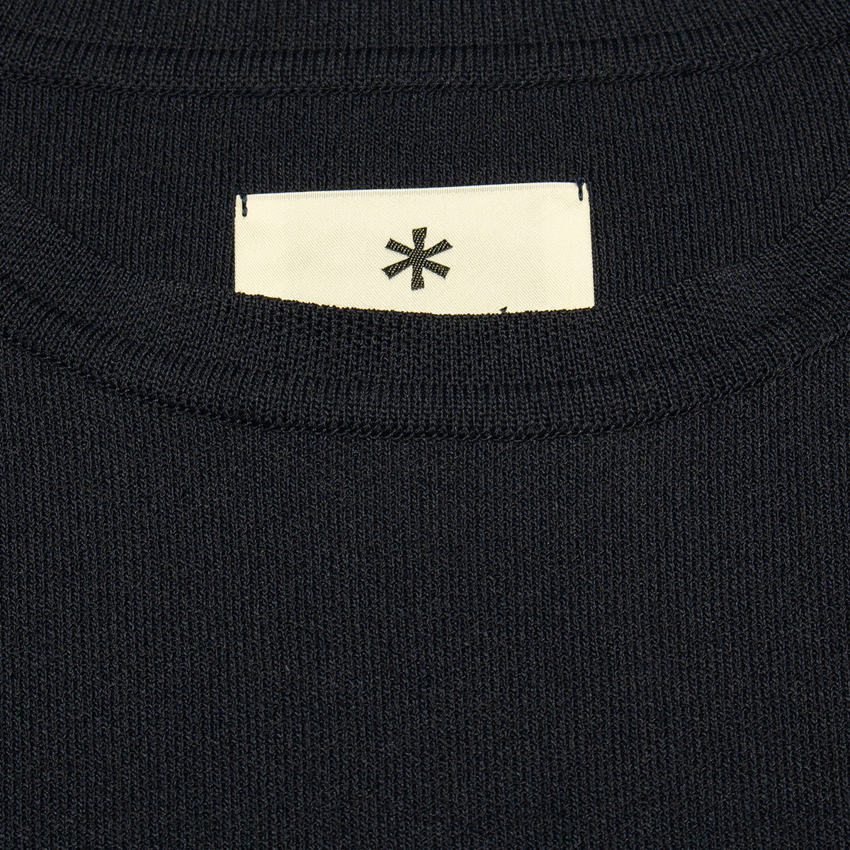 Snow Peak - Co/Pe Knit Pullover
Color : Navy