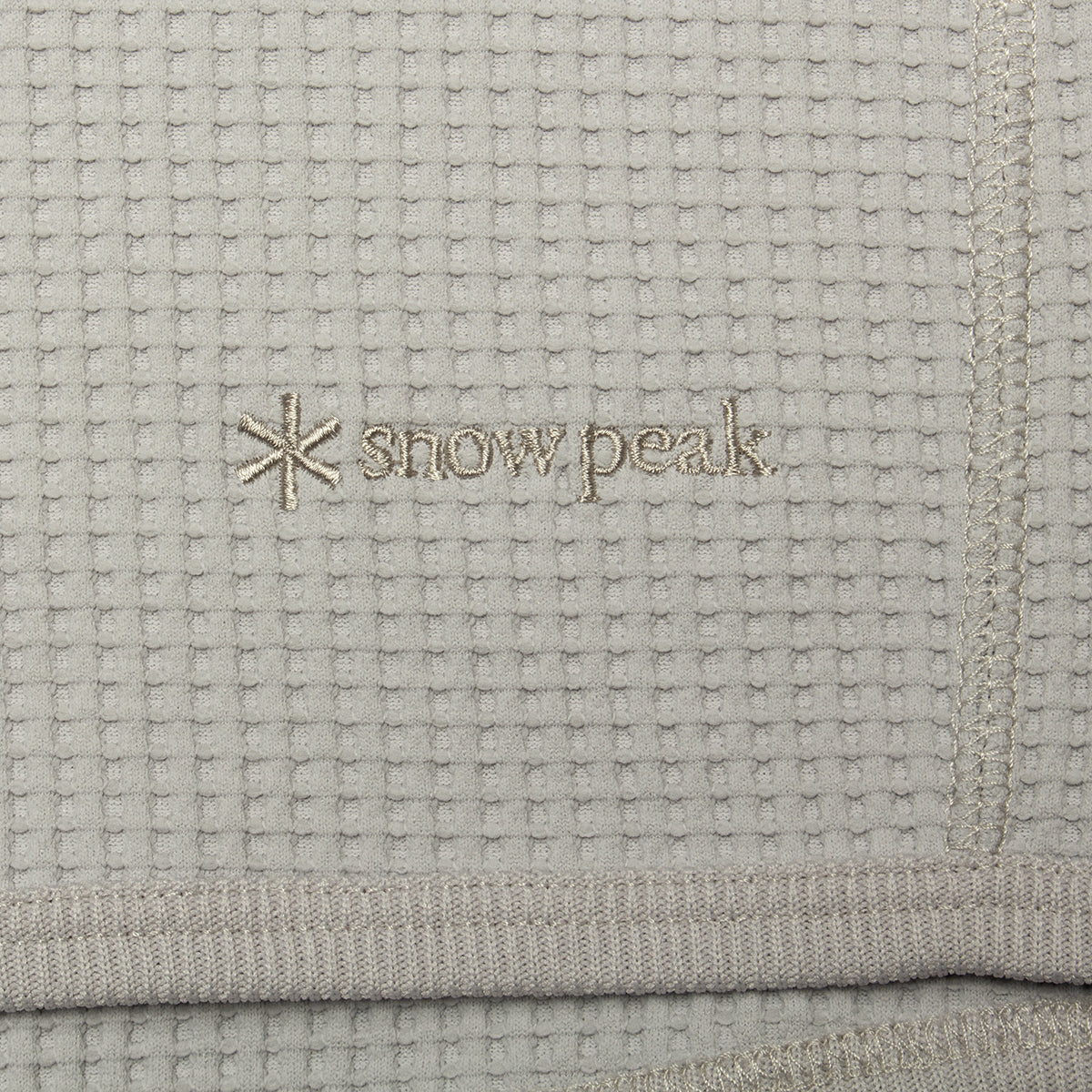 Snow Peak - Dry Waffle T-Shirt
Color : Light Grey