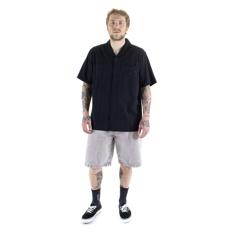 Carhartt WIP - Gareth Shirt
Style # I036206-89
Color : Black