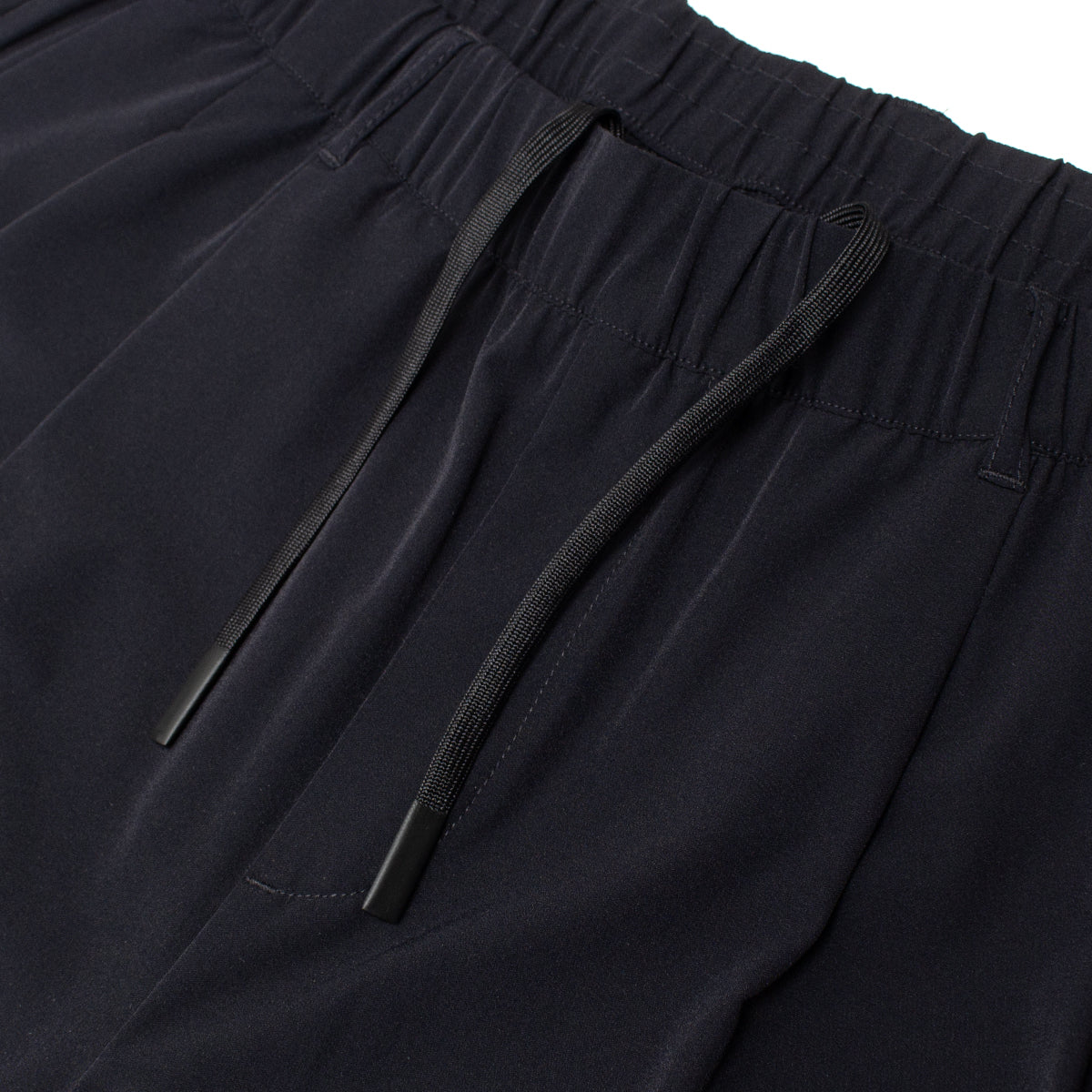 Dime - Pleated Nylon Pants
Color : Black