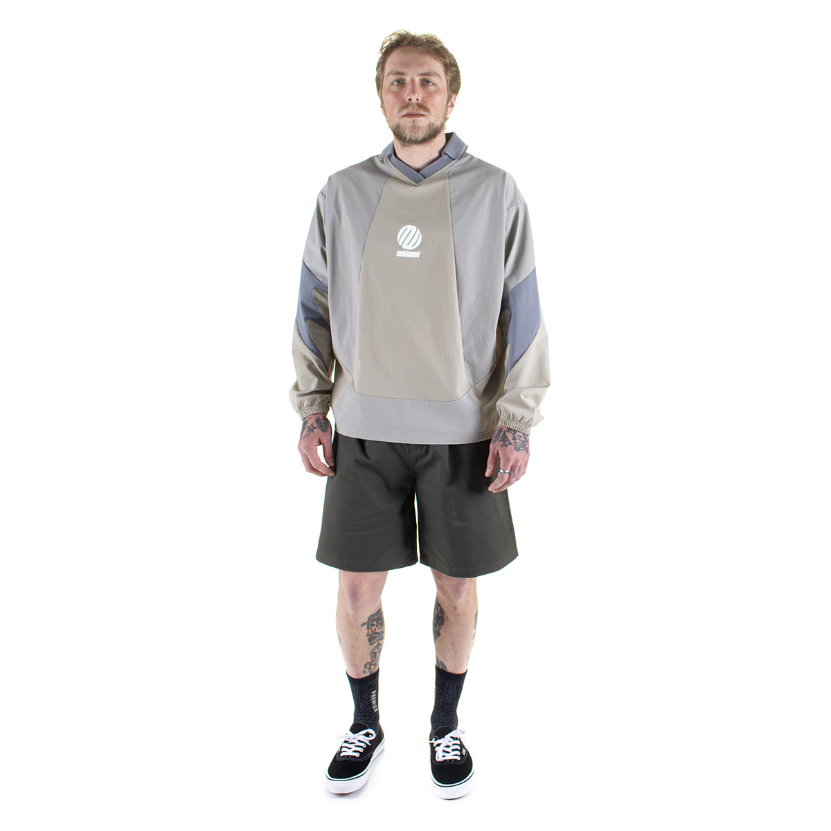 Metalwood - Trophy Short
Color : Olive