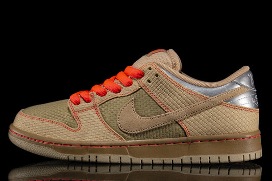 Dunk Low Pro 'Som Tum'