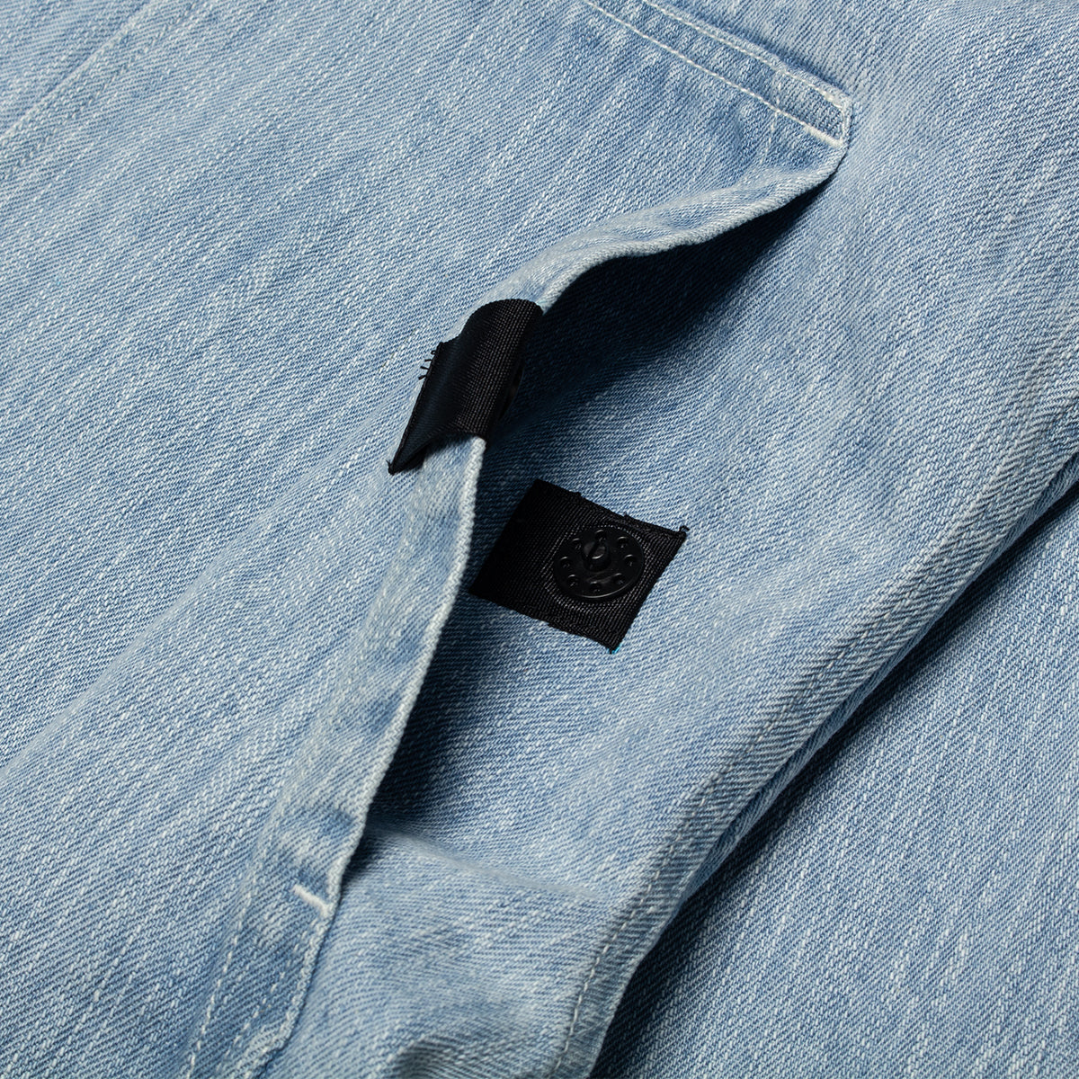 Earth Studies - Research Shirt
Style # MS-109
Color : Washed Denim