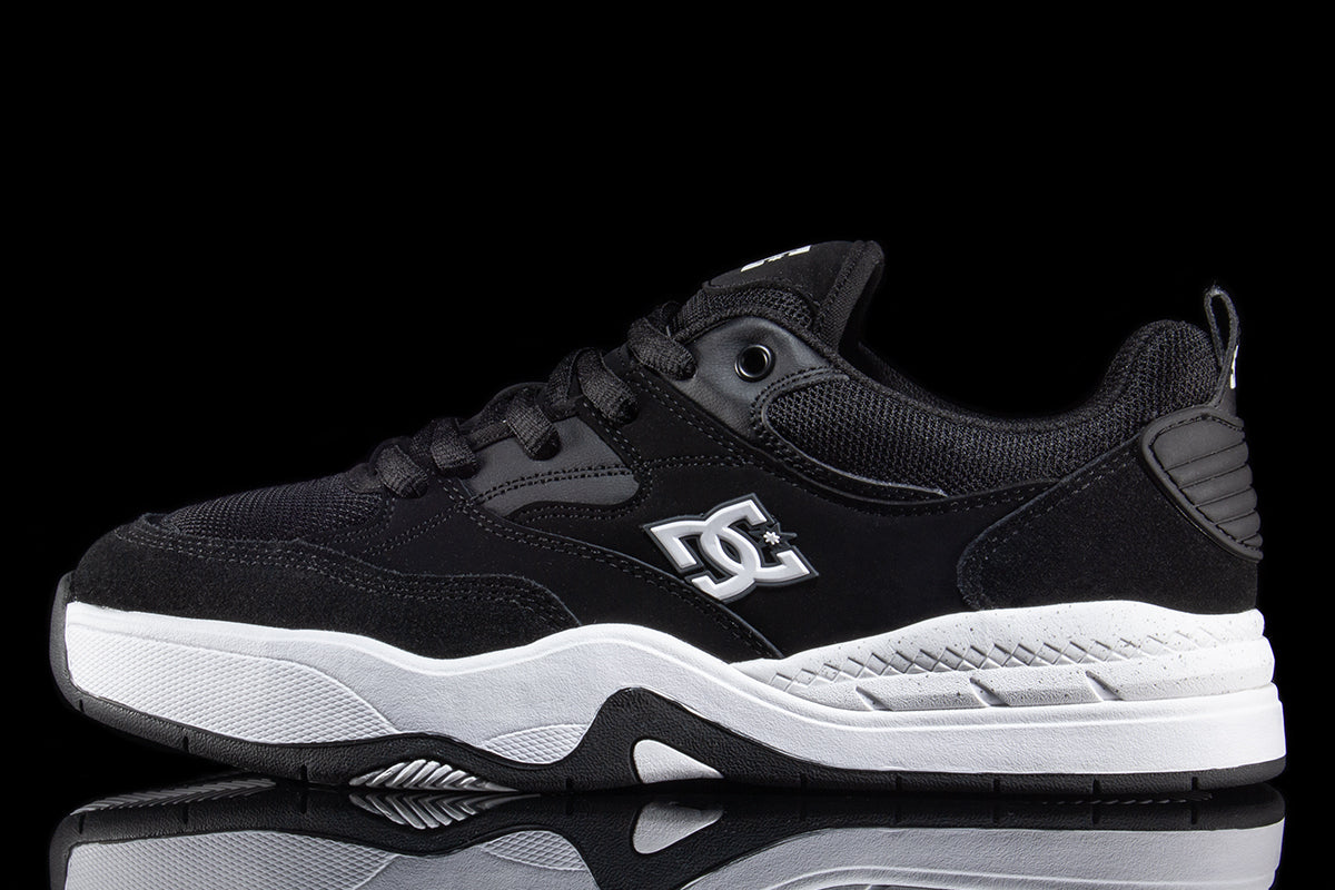 DC - Ascend
Style # DC01675061

Color : Black / Black / White