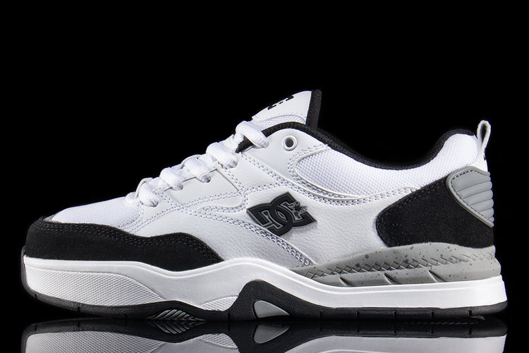 DC - Ascend S
Style # ADYS100852

Color : White / Black / Grey