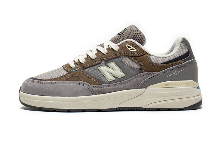 New Balance Numeric - 933
Style # UN933GRY
Color : Marblehead / Island Blue