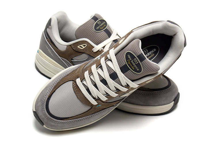 New Balance Numeric - 933
Style # UN933GRY
Color : Marblehead / Island Blue