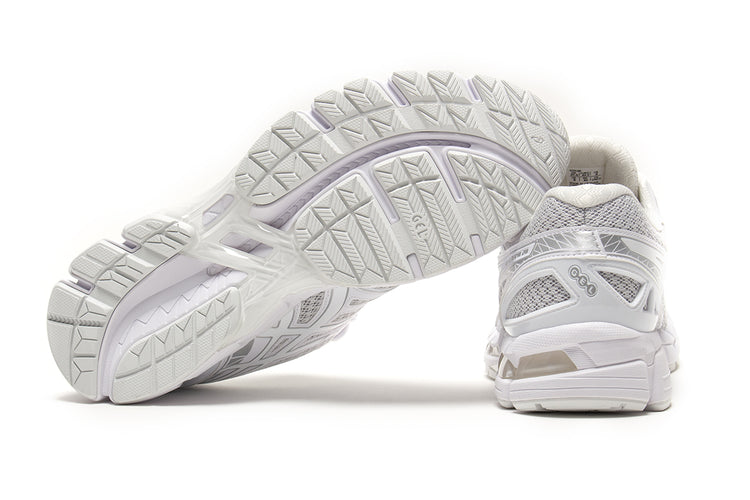 Asics - Gel-Kayano 20
Style # 1203A388.028
Color : Glacier Grey / White