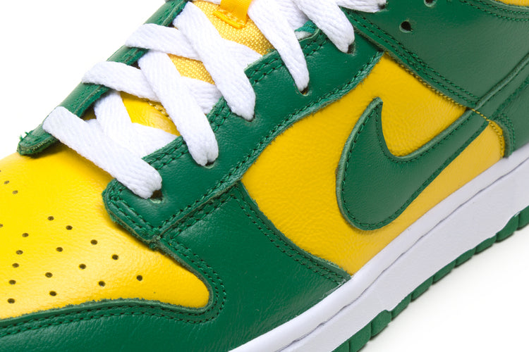 Nike | Dunk Low SP Style # CU1727-700 Color : Varsity Maize / Pine Green / White