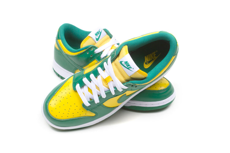 Nike | Dunk Low SP Style # CU1727-700 Color : Varsity Maize / Pine Green / White