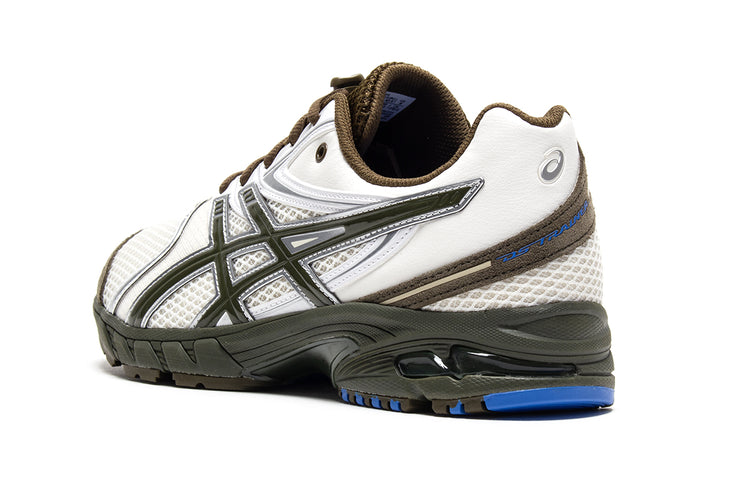 Asics - GEL-DS Trainer 14 x Temptation Vacation
Style # 1203A810.101
Color : Cream / Olive Canvas