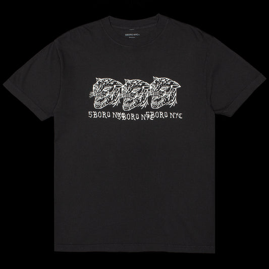 5Boro - Demon Cat T-Shirt
Color : Black / White
