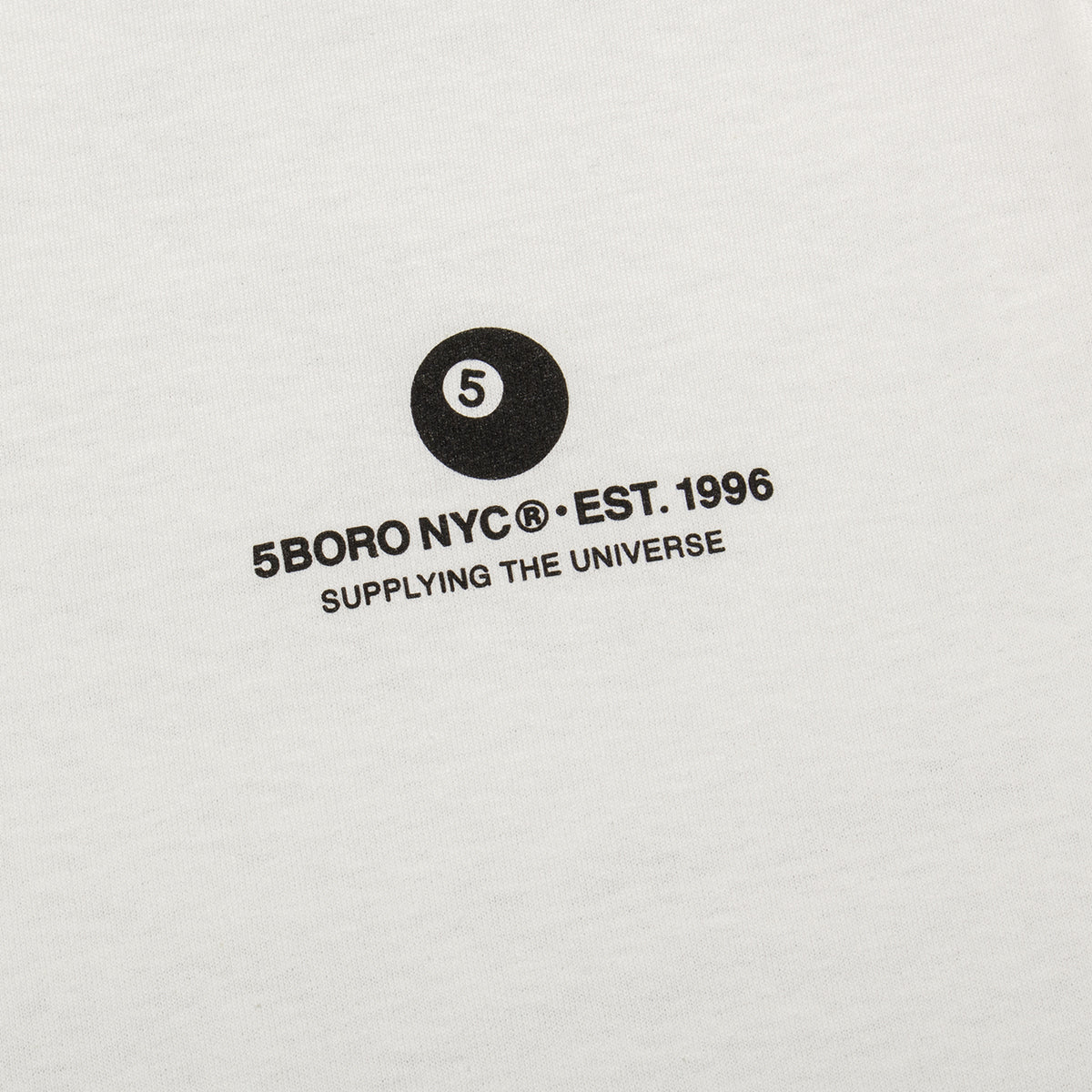 5Boro - Dragon T-Shirt
Color : White / Black