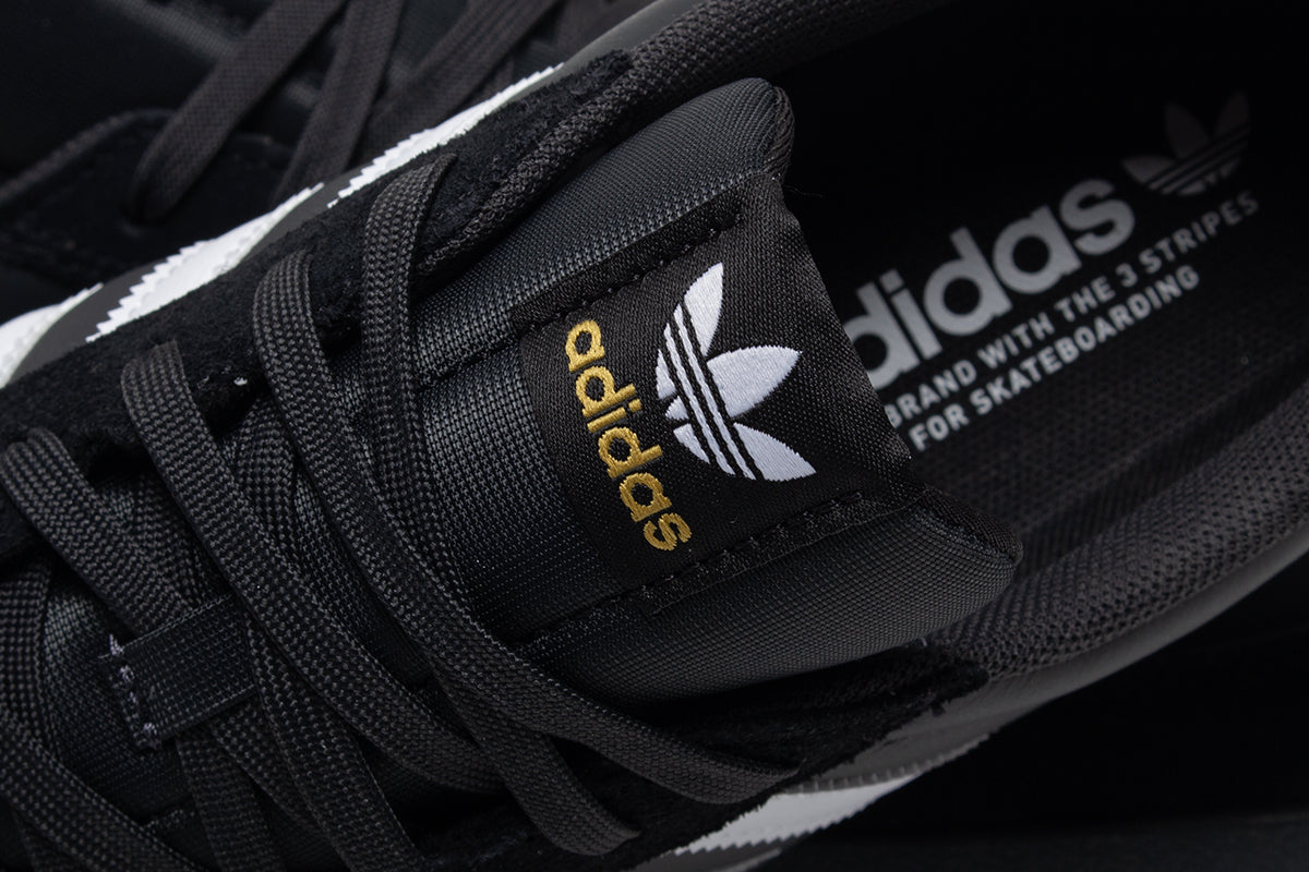 Adidas Skateboarding - Glenburn
Style # KJ5045
Color : Core Black / Footwear White