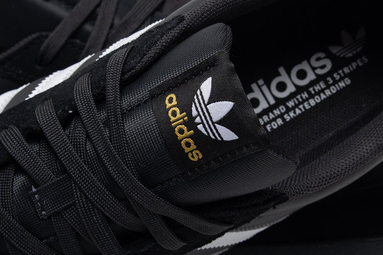 Adidas Skateboarding - Glenburn
Style # KJ5045
Color : Core Black / Footwear White