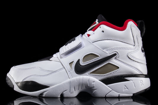 Nike - Air DT Proto '92
Style # IB2239-100
Color : White / Black / University Red / Metallic Gold