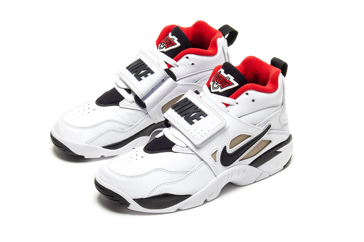 Nike - Air DT Proto '92
Style # IB2239-100
Color : White / Black / University Red / Metallic Gold