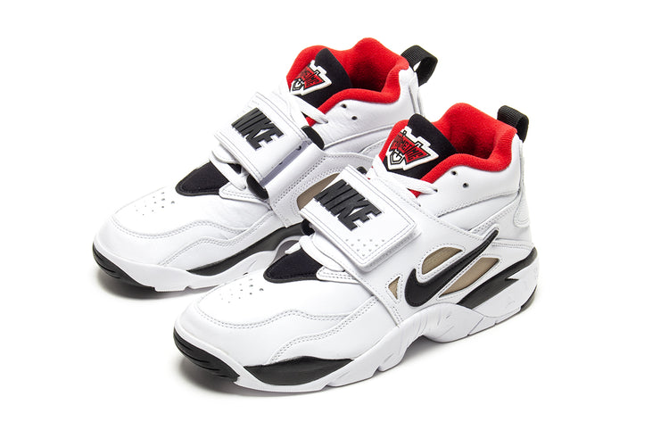 Nike - Air DT Proto '92
Style # IB2239-100
Color : White / Black / University Red / Metallic Gold