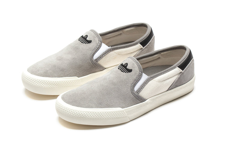 Adidas | Shmoofoil Slip Style # IG5267 Color : Grey / Chalk White