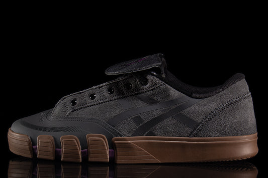 Asics Skateboarding - Gel-Flexkee Pro 2.0 x Late Nite Stars
Style # 1203B127.020
Color : Graphite Grey / Black