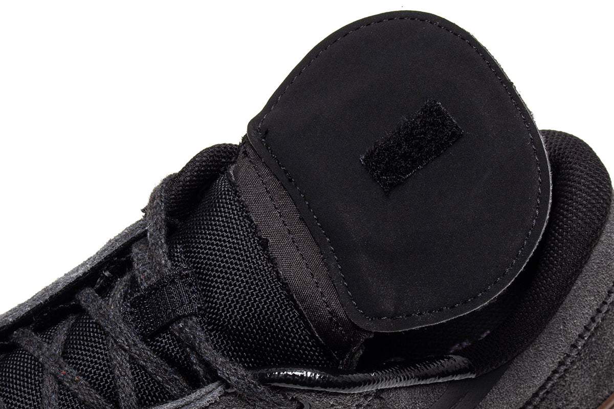 Asics Skateboarding - Gel-Flexkee Pro 2.0 x Late Nite Stars
Style # 1203B127.020
Color : Graphite Grey / Black