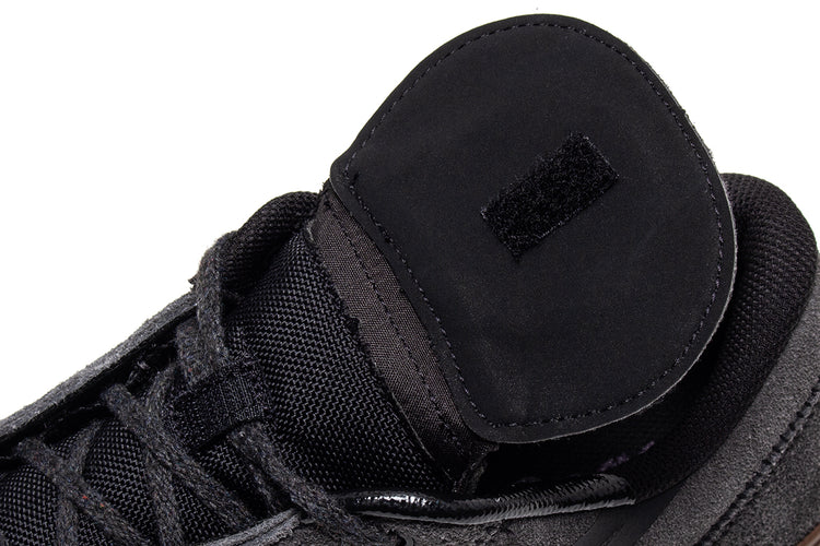 Asics Skateboarding - Gel-Flexkee Pro 2.0 x Late Nite Stars
Style # 1203B127.020
Color : Graphite Grey / Black