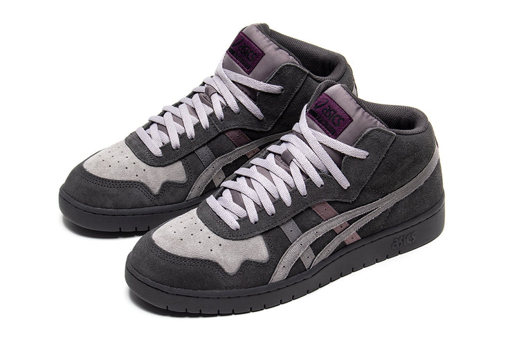 Asics Skateboarding - Japan Pro MT x Late Nite Stars
Style # 1203B088.021
Color : Graphite Grey / Clay Grey