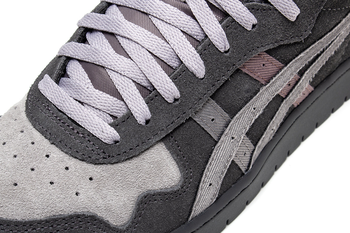 Asics Skateboarding - Japan Pro MT x Late Nite Stars
Style # 1203B088.021
Color : Graphite Grey / Clay Grey