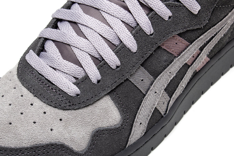 Asics Skateboarding - Japan Pro MT x Late Nite Stars
Style # 1203B088.021
Color : Graphite Grey / Clay Grey