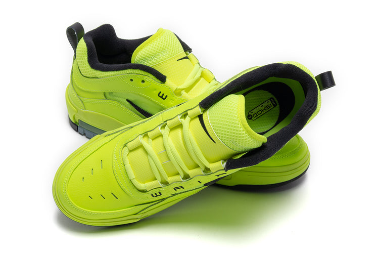 Nike SB - Air Max Ishod Premium
Style # IB6212-701
Color : Volt / Black&nbsp;