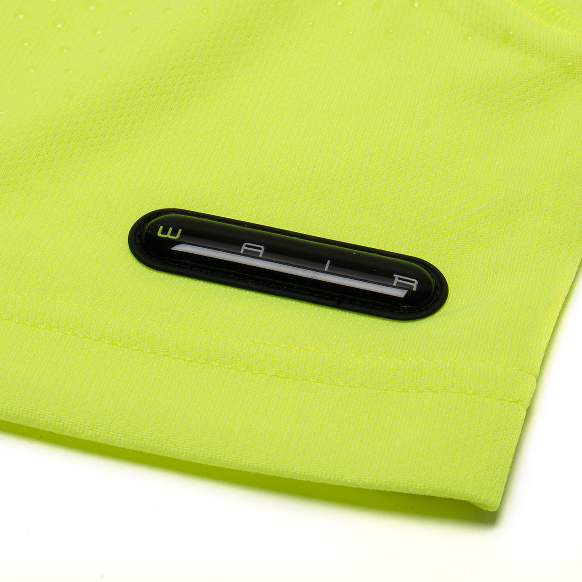 Nike SB - Ishod Jersey
Style # IF0436-702
Color : Volt