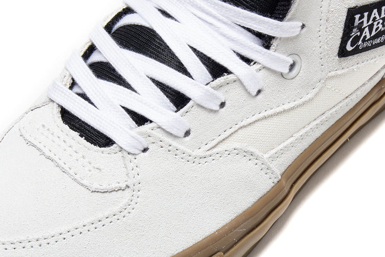 Vans - Skate Half Cab
Style # VN0A2Z348YG1
Color : Antique White / Gum