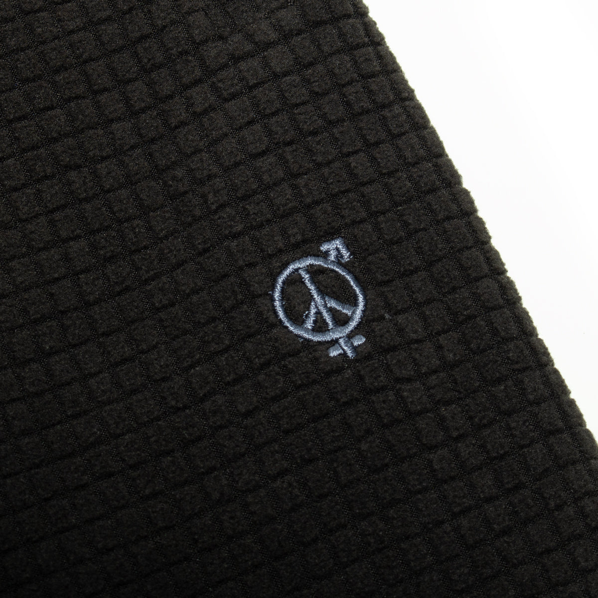 Sex Hippies - Grid Fleece Hoop Shorts
Color : Black / Silver