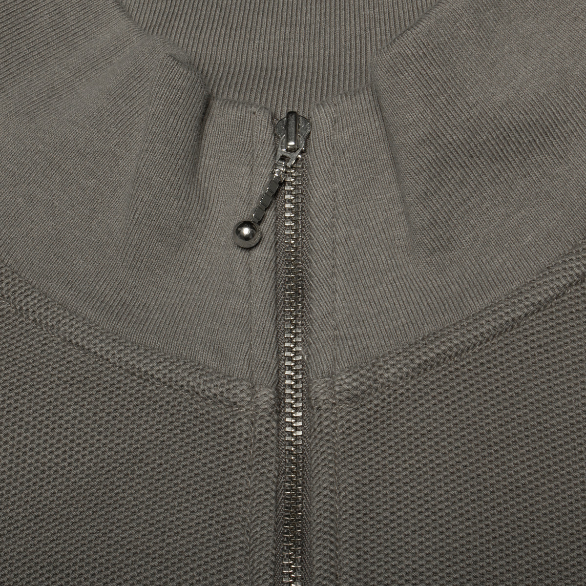 Polar Skate Co. - Half Zip L/S Pique Shirt
Color : Grey